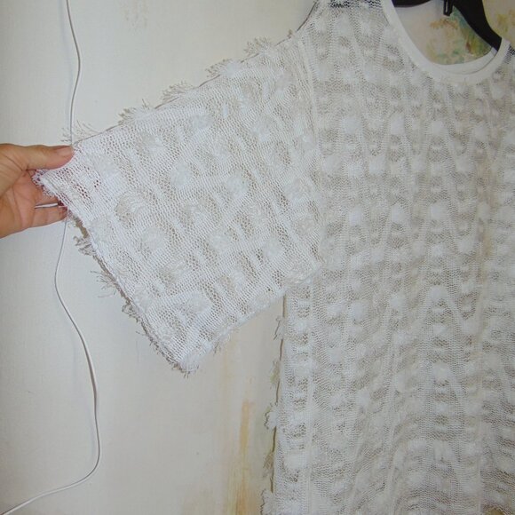 Zara Collection Top Womens Large White Mesh Furry Accent Lagen Look Chevron - Picture 2 of 7